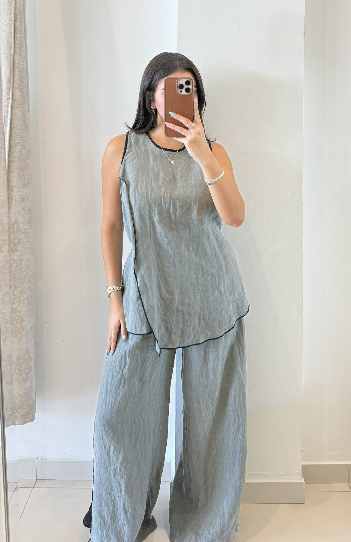 Carla Set