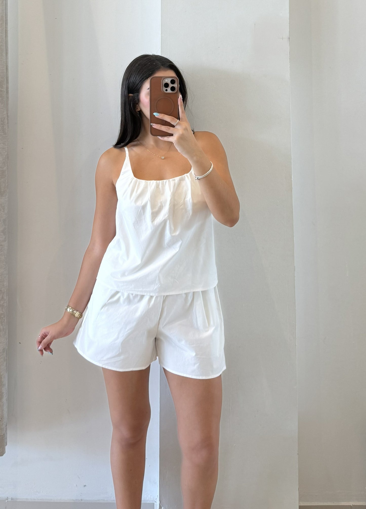 White Basic Set